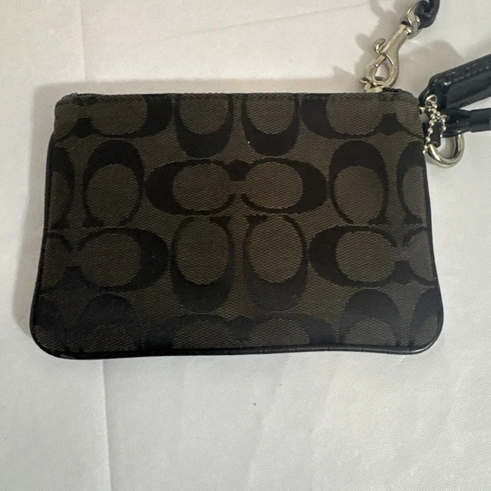 Coach Signature Small Wristlet Wallet Black Jacquard Blue Satin Lining So Nice!‎